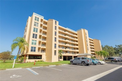 NEW PRICE!  Motivated Seller!  Beautifully updated 2 bed 2 bath on Pinebrook/Ironwood Golf Course in Florida - for sale on GolfHomes.com, golf home, golf lot