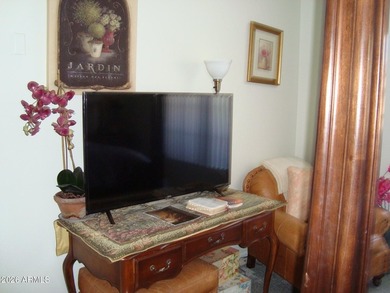 Beautifully maintained 2 bed, 2 bath Aspen model in sought-after on Stardust Golf Course in Arizona - for sale on GolfHomes.com, golf home, golf lot