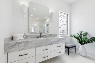 Immaculately updated and remodeled home with circle drive on cul on Vaquero Club in Texas - for sale on GolfHomes.com, golf home, golf lot