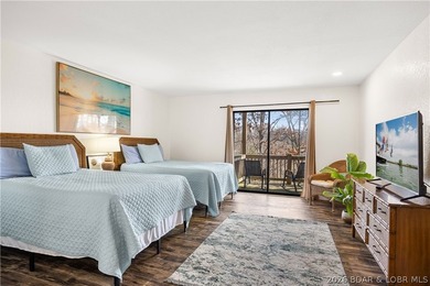 Experience the ultimate vacation lifestyle at Tan-Tar-A Estates on The Oaks Golf Course in Missouri - for sale on GolfHomes.com, golf home, golf lot