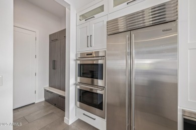 Once a model, always a model!!  All Ensuite 4 bed 4.5 bath with on FireRock Country Club in Arizona - for sale on GolfHomes.com, golf home, golf lot