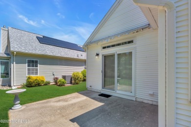 Welcome to 21 Edgeworth Circle, a beautiful Aragon model located on Renaissance Country Club in New Jersey - for sale on GolfHomes.com, golf home, golf lot