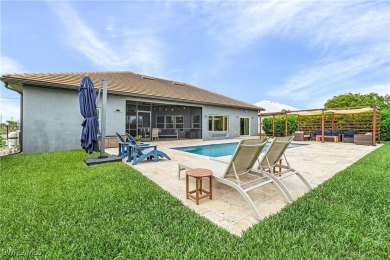 Welcome to 2322 SW Trafalgar Pkwy-an immaculate, Southern on Palmetto-Pine Country Club in Florida - for sale on GolfHomes.com, golf home, golf lot