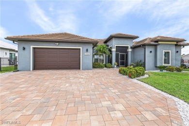 Welcome to 2322 SW Trafalgar Pkwy-an immaculate, Southern on Palmetto-Pine Country Club in Florida - for sale on GolfHomes.com, golf home, golf lot