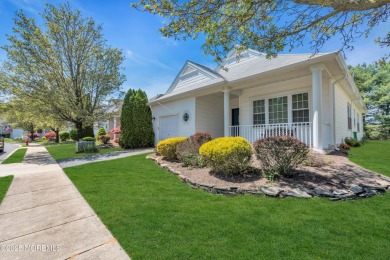 Welcome to 21 Edgeworth Circle, a beautiful Aragon model located on Renaissance Country Club in New Jersey - for sale on GolfHomes.com, golf home, golf lot