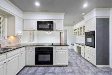 EMERALD BAY.....a sought-after gated community on Lake Palestine on Emerald Bay Club in Texas - for sale on GolfHomes.com, golf home, golf lot