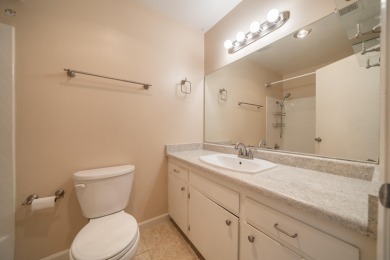 ESCAPE TO COUNTRY PARADISE WITHOUT SACRIFICING CONVENIENCE! This on Palo Cedro Golf Club in California - for sale on GolfHomes.com, golf home, golf lot