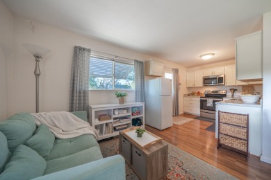 ESCAPE TO COUNTRY PARADISE WITHOUT SACRIFICING CONVENIENCE! This on Palo Cedro Golf Club in California - for sale on GolfHomes.com, golf home, golf lot