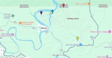 Build your dream home or invest in this gorgeous lakefront lot on Holiday Island Executive Golf Course in Arkansas - for sale on GolfHomes.com, golf home, golf lot