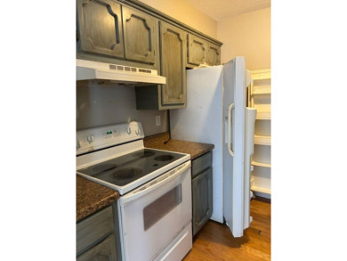 This large 2 bedroom (could be 3) 2 bath townhouse is in the on Cherokee Village North Course in Arkansas - for sale on GolfHomes.com, golf home, golf lot