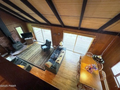 CUTE & WELCOMING 4-SEASON Chalet style CONTEMPORARY IN FAWN LAKE on Forest Lake Club in Pennsylvania - for sale on GolfHomes.com, golf home, golf lot