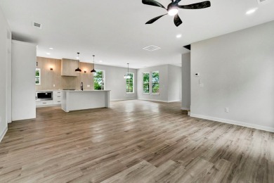Welcome to your dream home in the heart of Greenwood, SC. This on Hunters Creek Golf and Country Club  in South Carolina - for sale on GolfHomes.com, golf home, golf lot