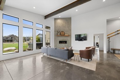 Welcome to your dream retreat-situated just minutes from Payette on McCall Municipal Golf Course in Idaho - for sale on GolfHomes.com, golf home, golf lot