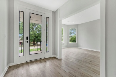 Welcome to your dream home in the heart of Greenwood, SC. This on Hunters Creek Golf and Country Club  in South Carolina - for sale on GolfHomes.com, golf home, golf lot