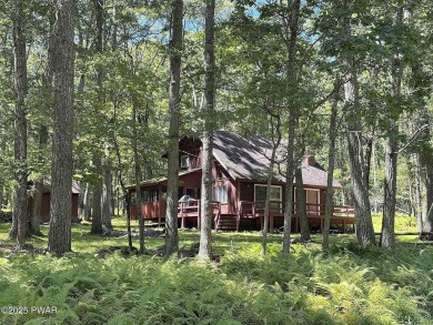 CUTE & WELCOMING 4-SEASON Chalet style CONTEMPORARY IN FAWN LAKE on Forest Lake Club in Pennsylvania - for sale on GolfHomes.com, golf home, golf lot
