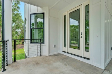 Welcome to your dream home in the heart of Greenwood, SC. This on Hunters Creek Golf and Country Club  in South Carolina - for sale on GolfHomes.com, golf home, golf lot