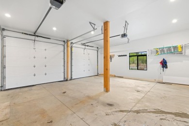 Welcome to your dream retreat-situated just minutes from Payette on McCall Municipal Golf Course in Idaho - for sale on GolfHomes.com, golf home, golf lot