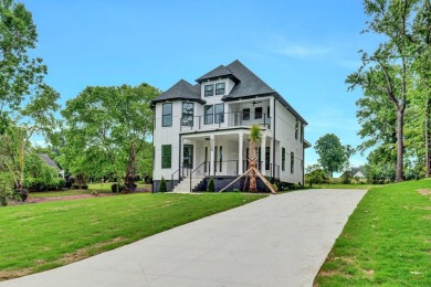 Welcome to your dream home in the heart of Greenwood, SC. This on Hunters Creek Golf and Country Club  in South Carolina - for sale on GolfHomes.com, golf home, golf lot