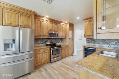 Completely updated 2BR, 2BA w/golf cart garage Ventana model in on Cottonwood Country Club in Arizona - for sale on GolfHomes.com, golf home, golf lot