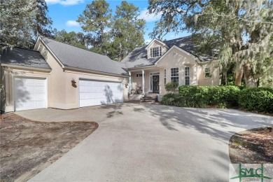 MOVE IN READY at the Landings!!  This beautiful, turnkey home is on The Landings Club - Oakridge in Georgia - for sale on GolfHomes.com, golf home, golf lot