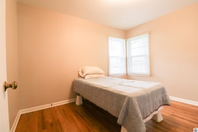 This charming 3-bedroom, 1-bathroom home offers incredible on Rolling Hills Country Club in Kentucky - for sale on GolfHomes.com, golf home, golf lot