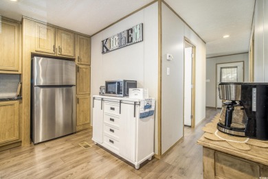 Welcome to your dream retreat! This delightful 3-bedroom on Whispering Pines in South Carolina - for sale on GolfHomes.com, golf home, golf lot