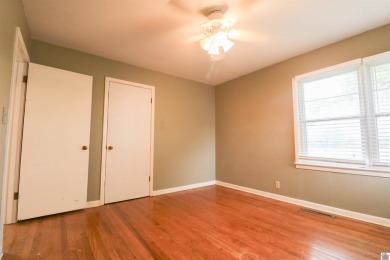 This charming 3-bedroom, 1-bathroom home offers incredible on Rolling Hills Country Club in Kentucky - for sale on GolfHomes.com, golf home, golf lot