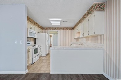 Charming Townhouse in Hot Springs Village!  Discover the perfect on DeSoto Golf Course in Arkansas - for sale on GolfHomes.com, golf home, golf lot