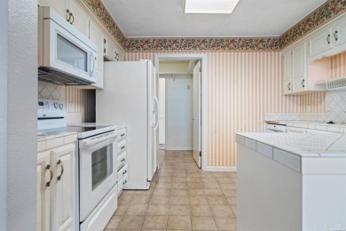 Charming Townhouse in Hot Springs Village!  Discover the perfect on DeSoto Golf Course in Arkansas - for sale on GolfHomes.com, golf home, golf lot