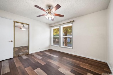Charming Townhouse in Hot Springs Village!  Discover the perfect on DeSoto Golf Course in Arkansas - for sale on GolfHomes.com, golf home, golf lot