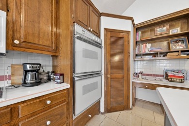 FANTASTIC LOCATION WITH SWEEPING GOLF COURSE VIEWS--OVERLOOKING on Green Tree Country Club in Texas - for sale on GolfHomes.com, golf home, golf lot