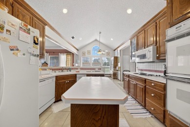 FANTASTIC LOCATION WITH SWEEPING GOLF COURSE VIEWS--OVERLOOKING on Green Tree Country Club in Texas - for sale on GolfHomes.com, golf home, golf lot