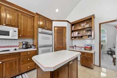 FANTASTIC LOCATION WITH SWEEPING GOLF COURSE VIEWS--OVERLOOKING on Green Tree Country Club in Texas - for sale on GolfHomes.com, golf home, golf lot