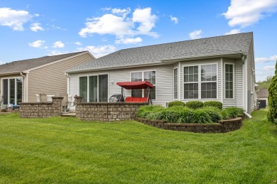 ARLINGTON MODEL LOCATED IN THE 55+ DEL WEBB SUN CITY HUNTLEY on Whisper Creek Golf Club in Illinois - for sale on GolfHomes.com, golf home, golf lot