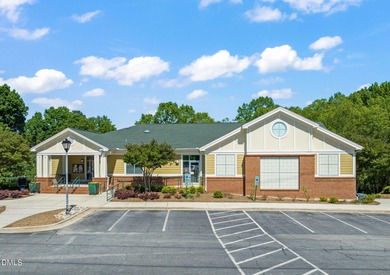 Sought after floorplan of 3 beds, 2.5 baths with a single car on Hedingham Golf and Athletic Club in North Carolina - for sale on GolfHomes.com, golf home, golf lot