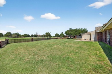 FANTASTIC LOCATION WITH SWEEPING GOLF COURSE VIEWS--OVERLOOKING on Green Tree Country Club in Texas - for sale on GolfHomes.com, golf home, golf lot