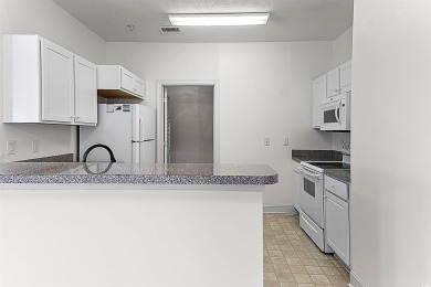 Spacious, 3-bedroom, 2-bath condo in Windsor Green..With one of on Mystical Golf Man O War Golf Links in South Carolina - for sale on GolfHomes.com, golf home, golf lot