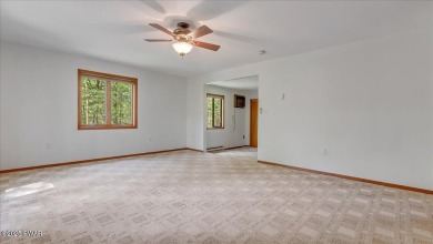 Nestled in the desirable Tanglwood Lakes community, this on Paupack Hills Golf and Country Club in Pennsylvania - for sale on GolfHomes.com, golf home, golf lot