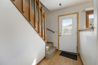 3 Bedroom 1.5 Bath Townhome in beautiful Lakes of Four Seasonse on Lake of Four Seasons Country Club in Indiana - for sale on GolfHomes.com, golf home, golf lot