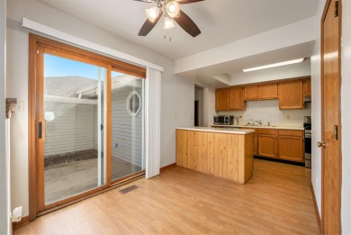 3 Bedroom 1.5 Bath Townhome in beautiful Lakes of Four Seasonse on Lake of Four Seasons Country Club in Indiana - for sale on GolfHomes.com, golf home, golf lot