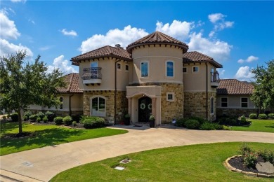 Beautiful custom home in the sought after Pebble Creek Golf on Pebble Creek Country Club in Texas - for sale on GolfHomes.com, golf home, golf lot