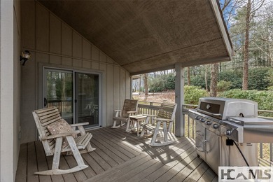 Nestled in Wildcat Cliffs Country Club, this lovely, comfortable on Wildcat Cliffs Country Club in North Carolina - for sale on GolfHomes.com, golf home, golf lot