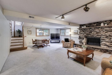 Welcome home to this inviting raised ranch, offering the perfect on Buffalo Grove Golf Club in Illinois - for sale on GolfHomes.com, golf home, golf lot