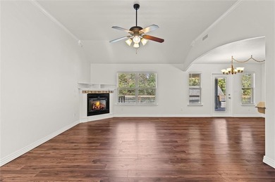 This charming 3-bedroom, 2-bath, 3-car garage home has all the on Bella Vista Country Club - Scottsdale in Arkansas - for sale on GolfHomes.com, golf home, golf lot