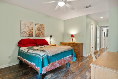 Discover your perfect retreat in the heart of Hot Springs! This on Hot Springs Golf and Country Club in Arkansas - for sale on GolfHomes.com, golf home, golf lot