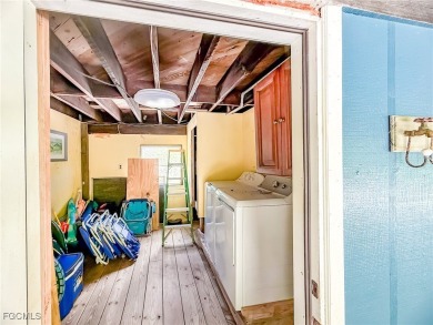 Authentic Old Florida Island Charm and timeless appeal combine on Captiva Island Golf Club in Florida - for sale on GolfHomes.com, golf home, golf lot