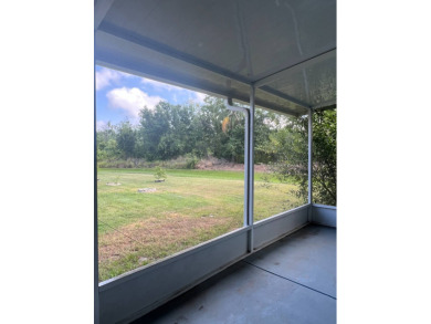 MOTIVATED SELLER! Tucked away in a peaceful Winter Haven 55+ on Lake Henry Golf Club in Florida - for sale on GolfHomes.com, golf home, golf lot