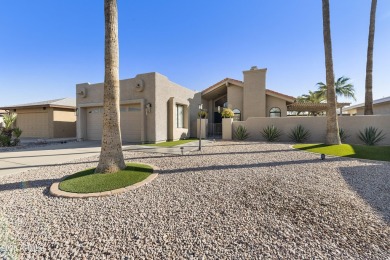 Outstanding curb appeal! Nicely updated 2BR, 2BA Cimarron model on Cottonwood Country Club in Arizona - for sale on GolfHomes.com, golf home, golf lot