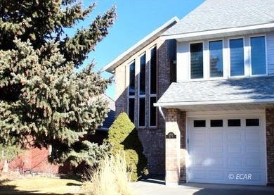 Experience luxury living in this beautiful 2-bedroom, 3.5-bath on Ruby View Golf Course in Nevada - for sale on GolfHomes.com, golf home, golf lot