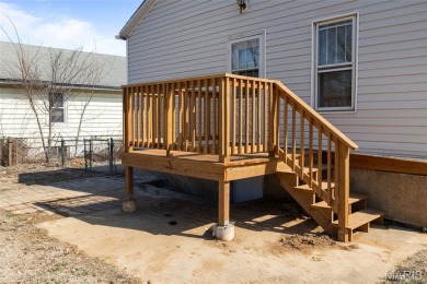 Great investment opportunity
This updated 3-bedroom, 1-bath on Norwood Hills Country Club in Missouri - for sale on GolfHomes.com, golf home, golf lot